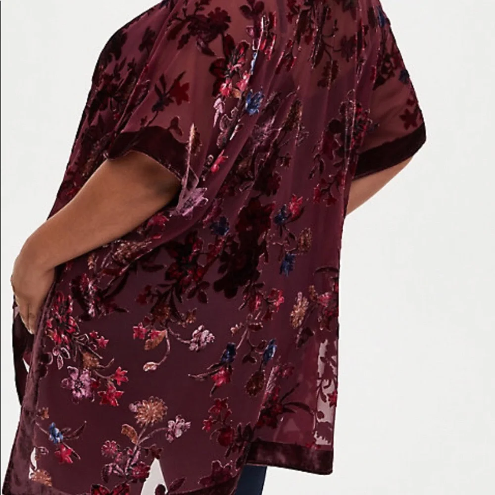 NWT Torrid Velvet Burnout Kimono - Picture 3 of 6